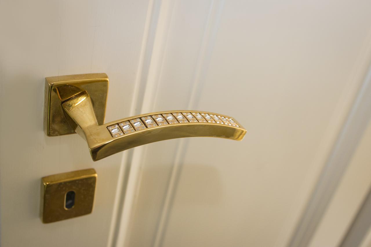 Apartman Nostalgia كارلوفي فاري المظهر الخارجي الصورة
